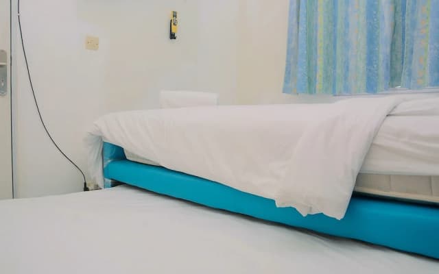 Comfort 1BR with Study Room Menteng Square Apartment - photo 5