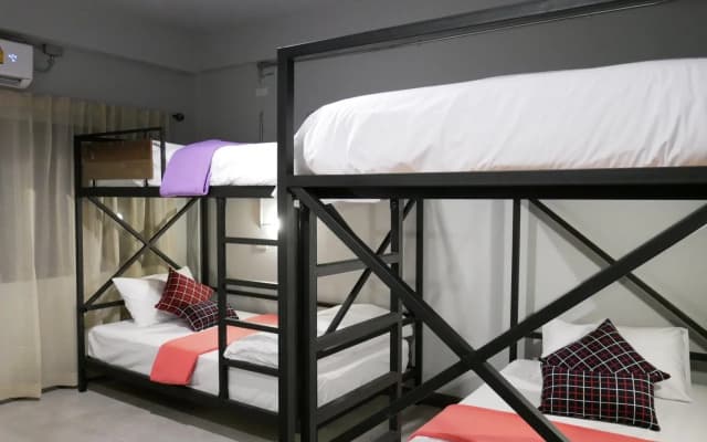 Warm Hostel - photo 4
