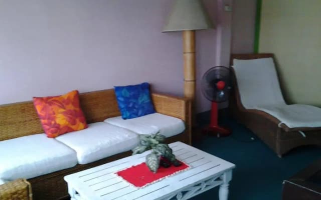 Like Home - photo 2
