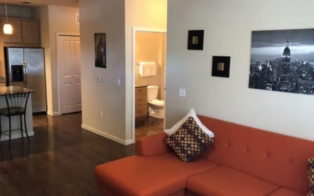 #05 Two Bedroom Condo - photo 3