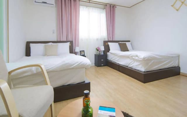 I-House - photo 4