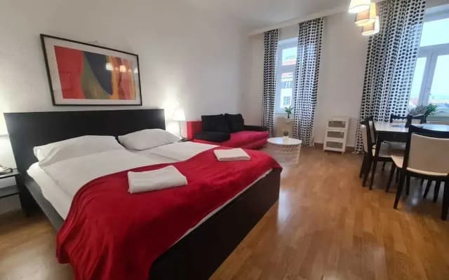 Chic 2BR Apt Downtown Long Stay - photo 3