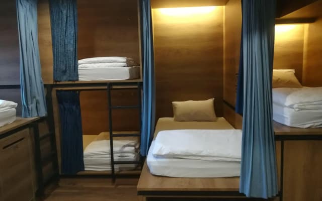 Natee Hostel - photo 4