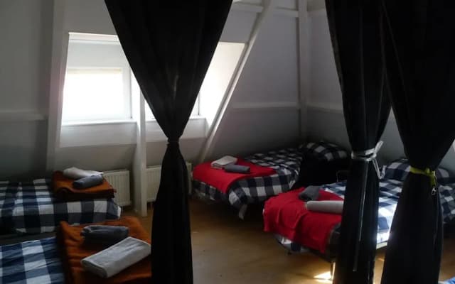 Leidse Square Nightlife Apartment - photo 4