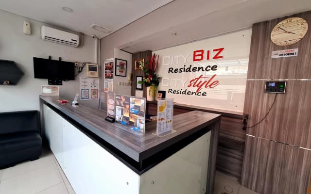 City Biz Residence - photo 2