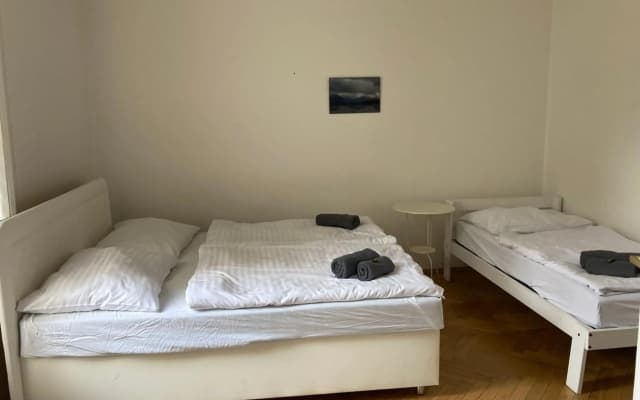 Castle View Apartment - photo 2