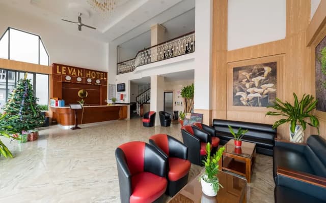 Levan Hotel - photo 2