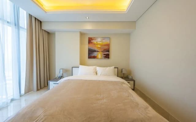 Spacious beachfront 2 bedroom apartment - photo 3