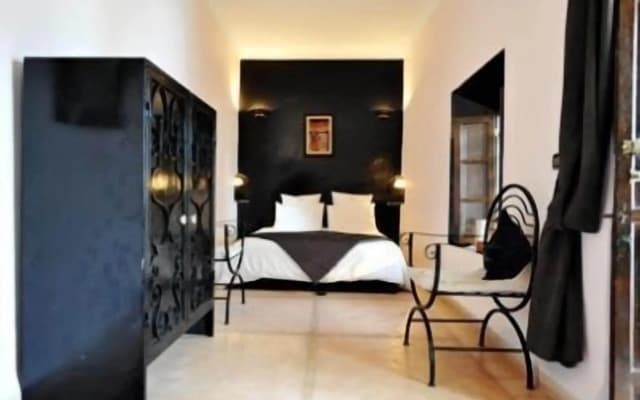 Riad Asna - photo 5