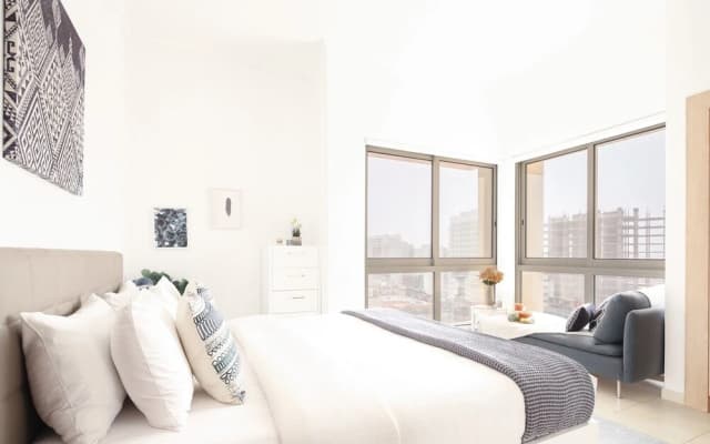 Stylish + Cozy 1BR in Sports City - photo 2