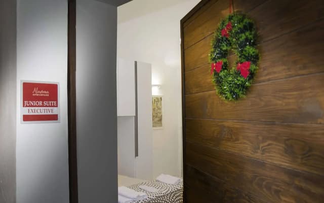Navona Open Space Aparthotel - photo 2