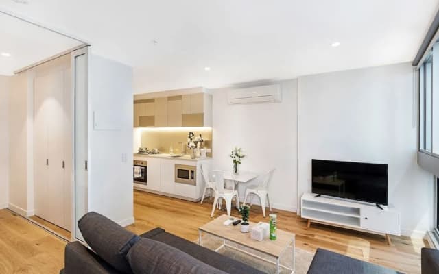 The Fifth Serviced Apartments - photo 4