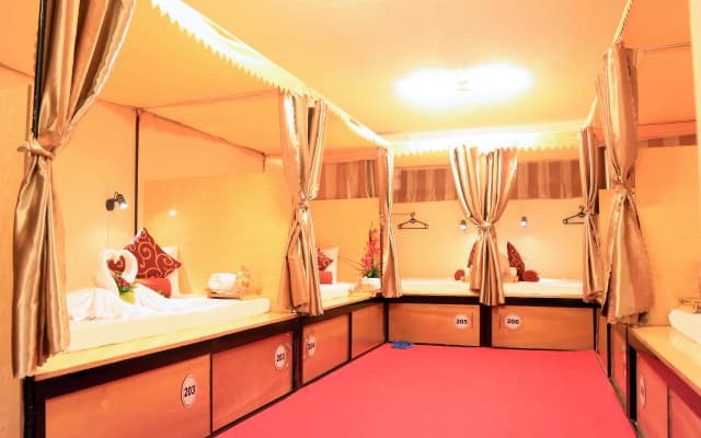 Like Backpacker Hostel - photo 3