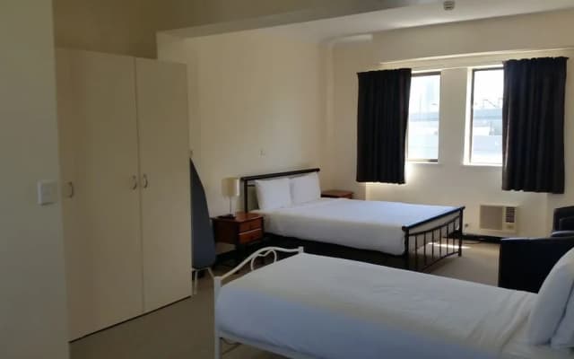 30 Darlinghurst - photo 2