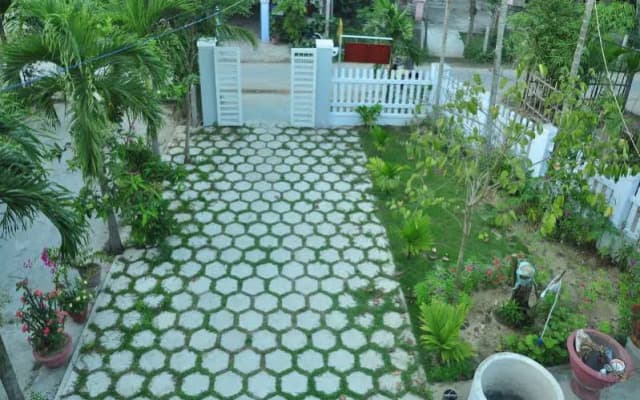 Trau Cau Homestay - photo 4