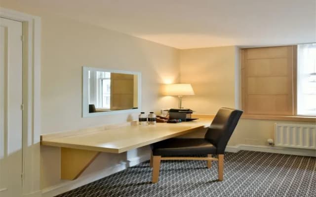 Strand Palace Hotel - photo 5