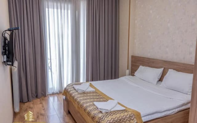 Ameri Apartments - photo 4
