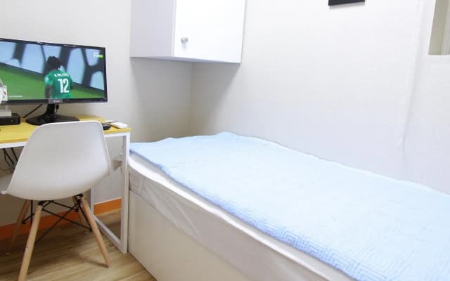 Cocoon stay Hongdae Guesthouse - photo 3