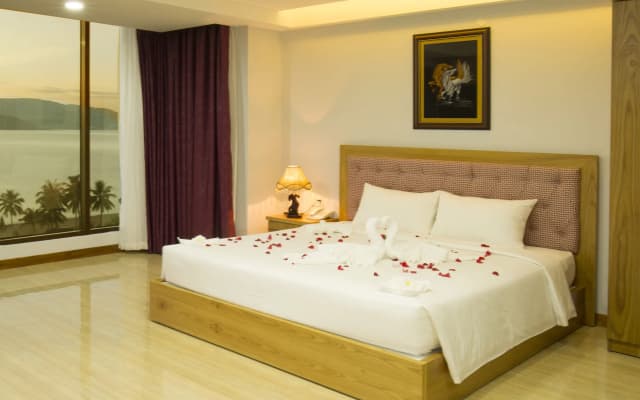 Happy Light Central Nha Trang - photo 3