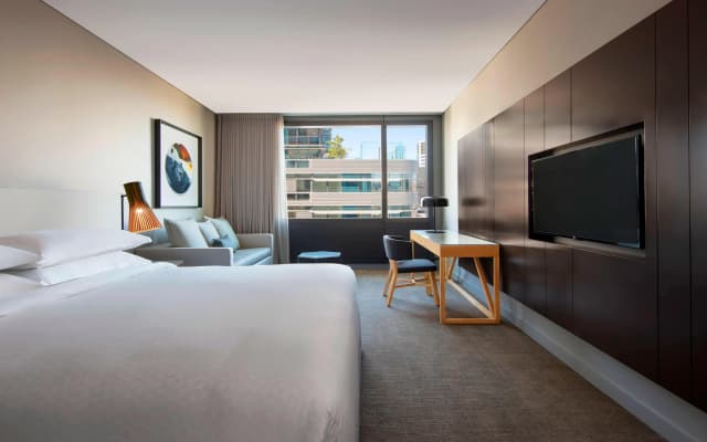 Four Points by Sheraton Sydney, Central Park - photo 5