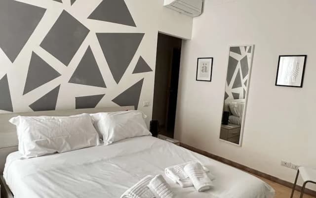 Mia House - photo 5