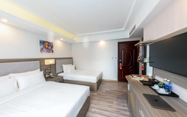 Golden Rose Hotel Danang - photo 4