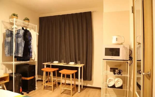 K HOUSE - E JOY INN Okubo Branch - photo 2