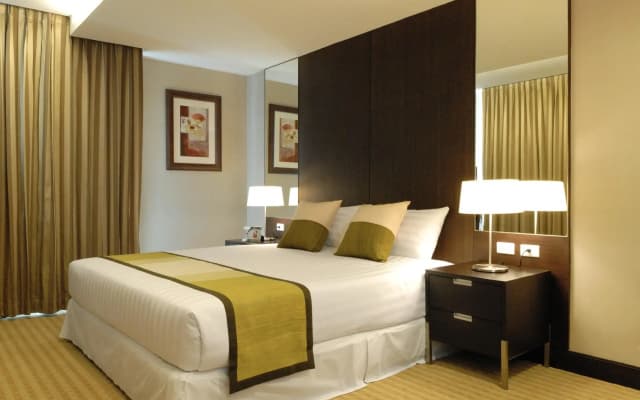 The Narathiwas Hotel & Residence Bangkok - photo 4