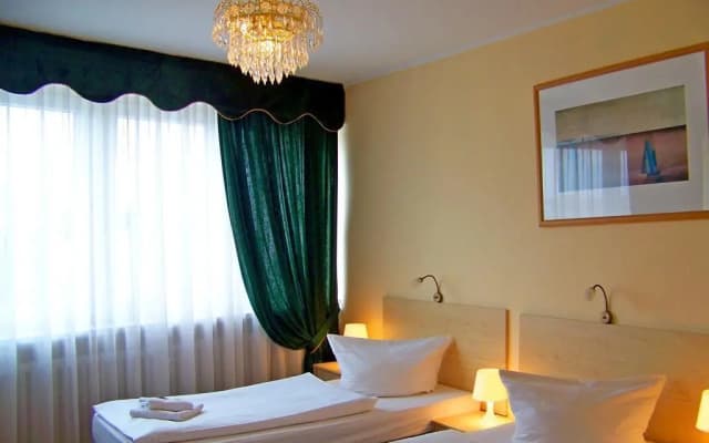 Hotel Amadeus Am Kurfürstendamm - photo 4