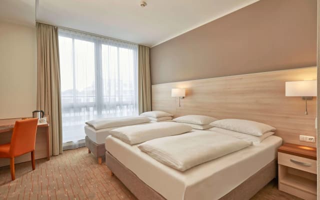 H+ Hotel Berlin Mitte - photo 3