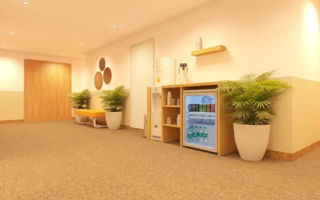 Bloom Hotel - Karol Bagh - photo 2