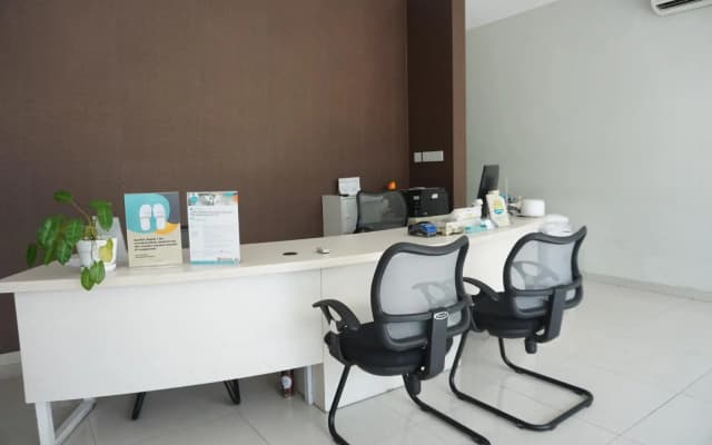 LeGreen Suite Sudirman - photo 4