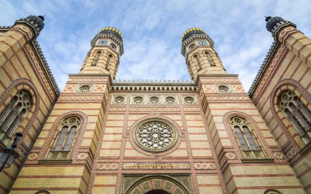 Age Budapest Youth Centre - photo 4
