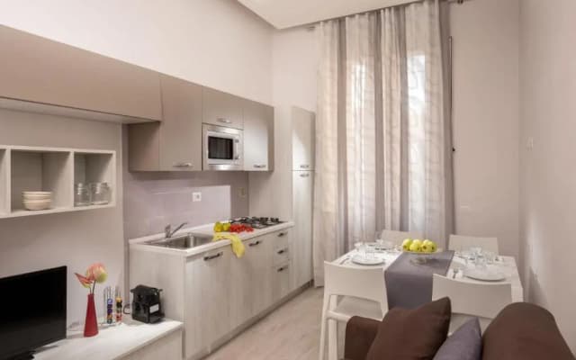 Montebello - Rooms - photo 3