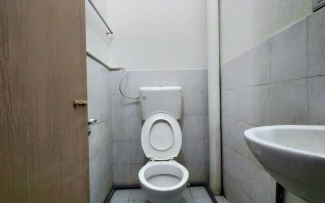Rz Gold Hotel by OYO Rooms - photo 4