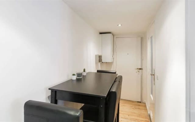 Hostel Eiffel - photo 3