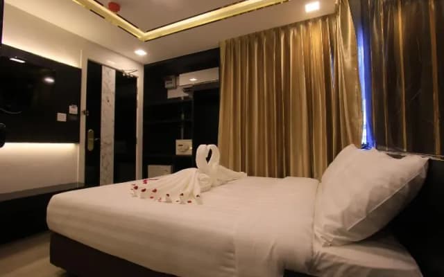 Pratunam Atrium Hotel - photo 5