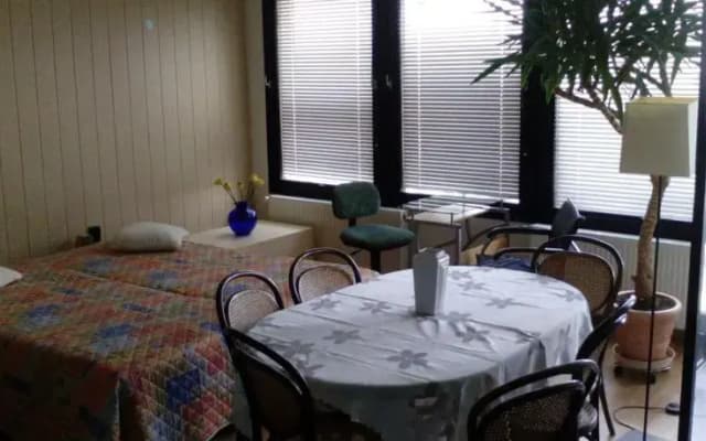 Buda Garden Apartment - photo 2