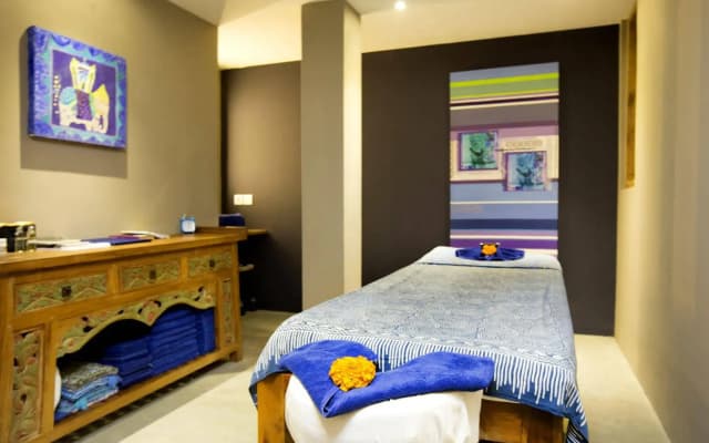 Blue Karma Dijiwa Ubud - photo 2
