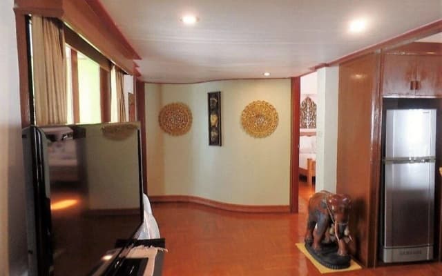 Royal Living Koh Samui - Villa 1 With 8 Meters to Beach - photo 5