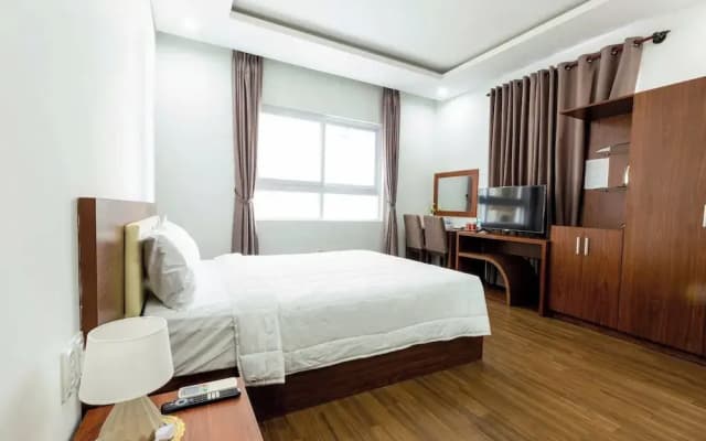 Bear Hotel & Homestay 2 - photo 2