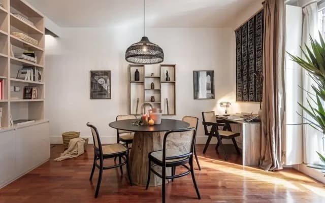 Derj - 2 Bedrooms in Almagro - photo 5