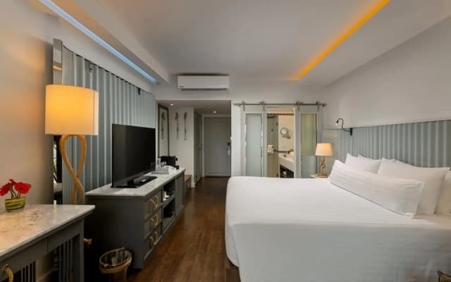 The Boathouse Phuket Hotel - photo 3