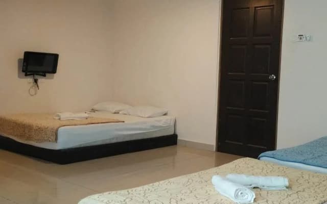 Serenity Inn - photo 2