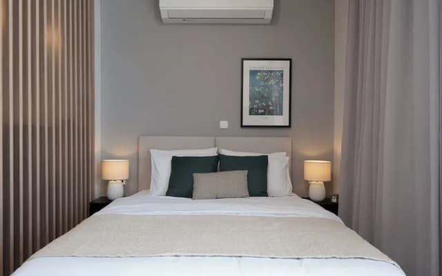 City View Penthouse with Large Terrace - photo 5