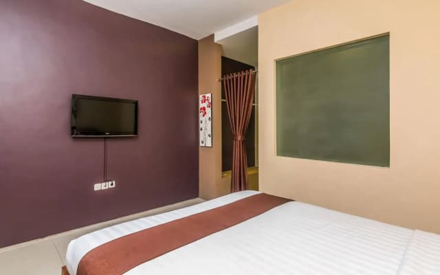 ZenRooms Denpasar Mahendradata - photo 4