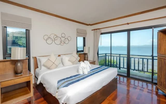 Golden Horizon Villa - photo 2