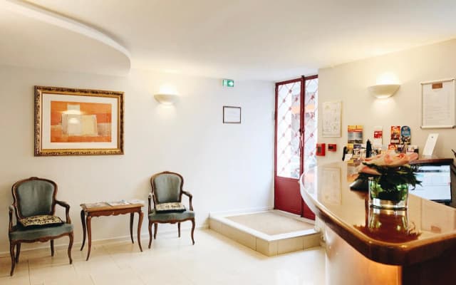 Bellevue Paris Montmartre Hotel - photo 2