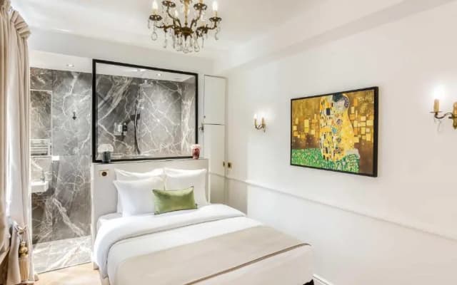 Luxury 4 bedroom 3 bathroom Aristocratic apartment - Louvre - photo 3