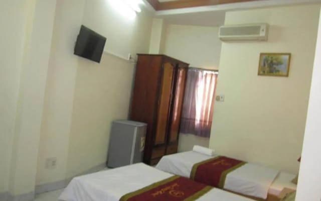 Son Tung Hotel - photo 4